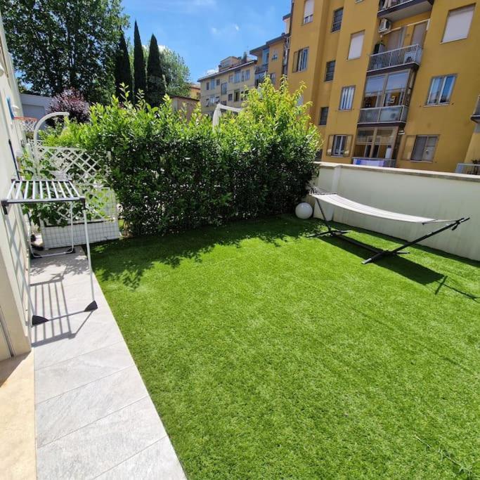 Luigi's Careggi Rifredi E Posto Auto Apartamento *